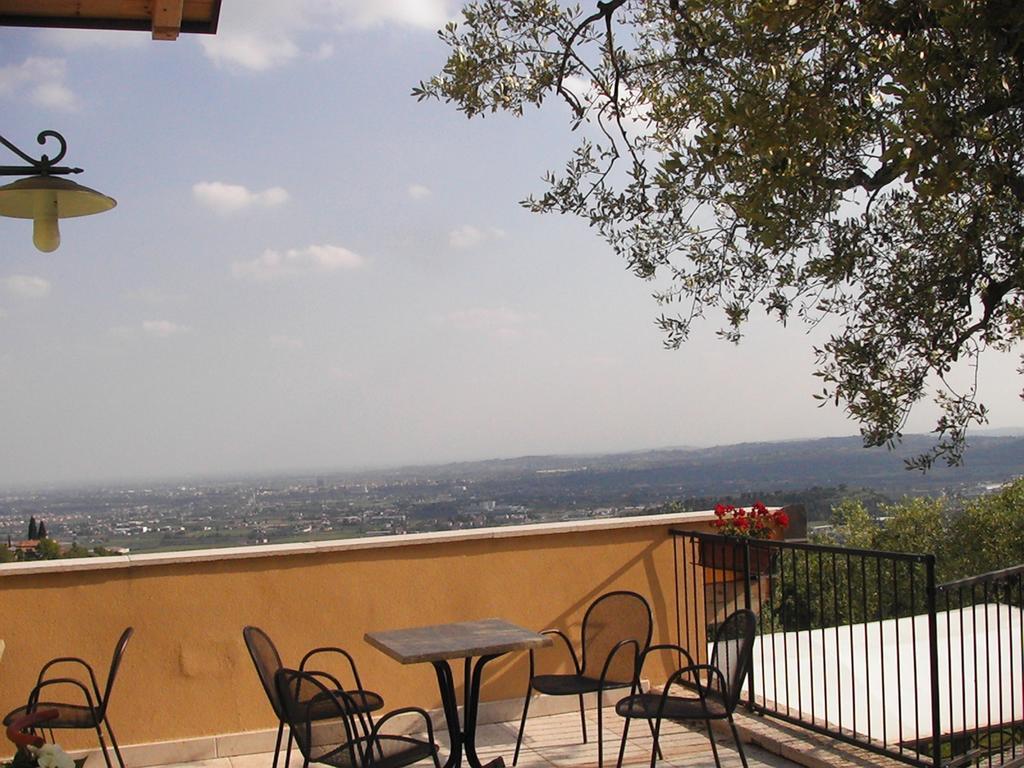 B&B Al Cristo SantʼAmbrogio di Valpolicella Dış mekan fotoğraf