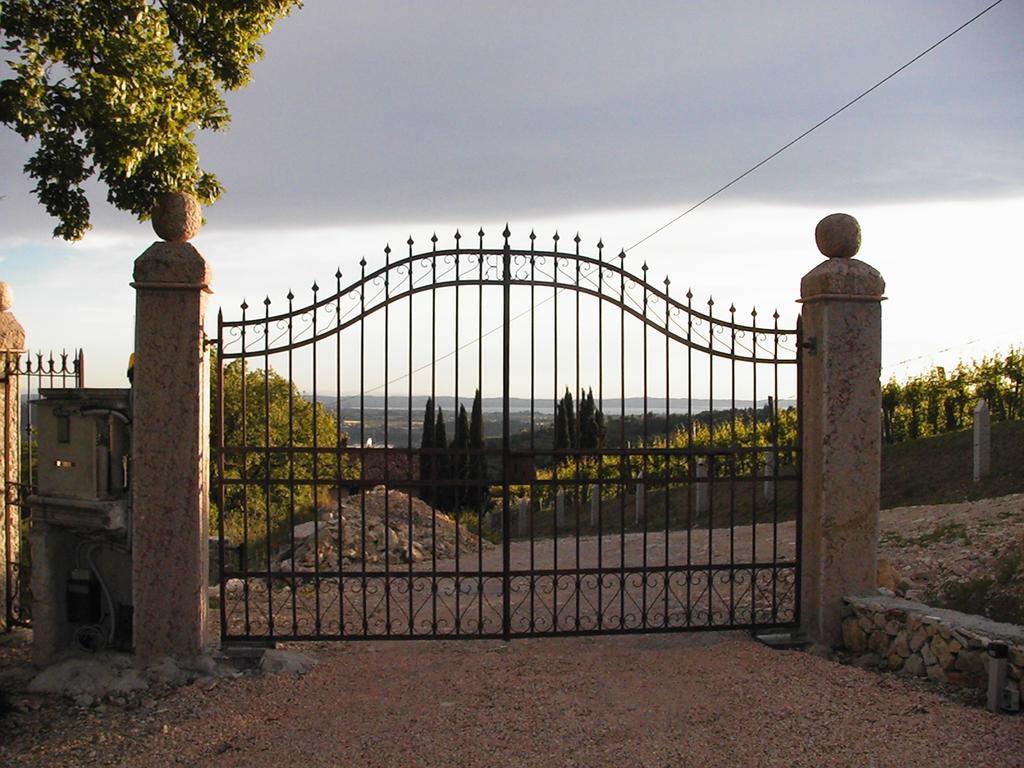 B&B Al Cristo SantʼAmbrogio di Valpolicella Dış mekan fotoğraf